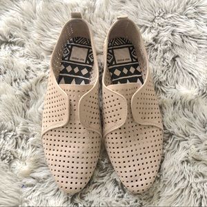 Dolce Vita Nordstrom loafer flat cream shoes 8